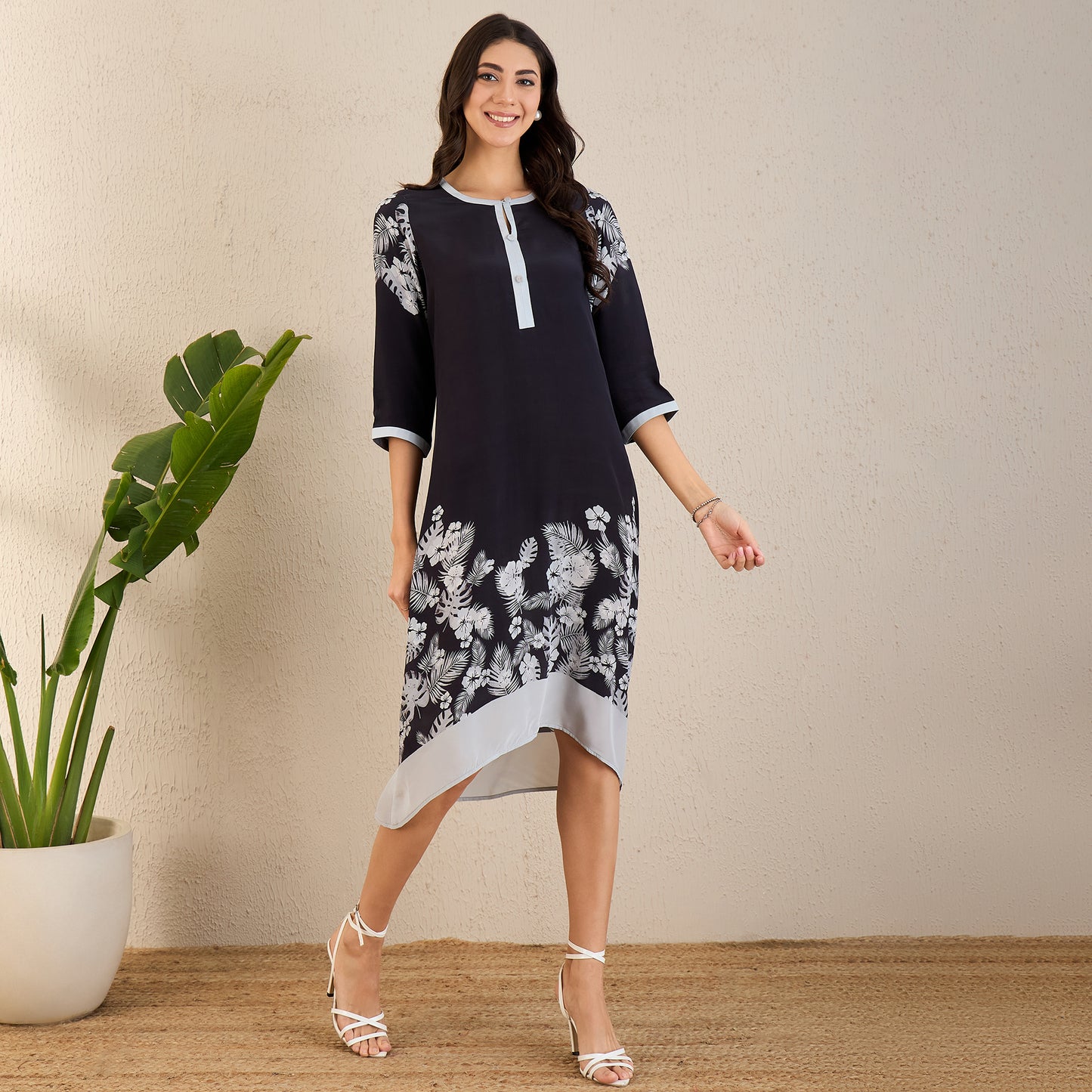 Black and Grey Floral Printed Slimline Kaftan Dress