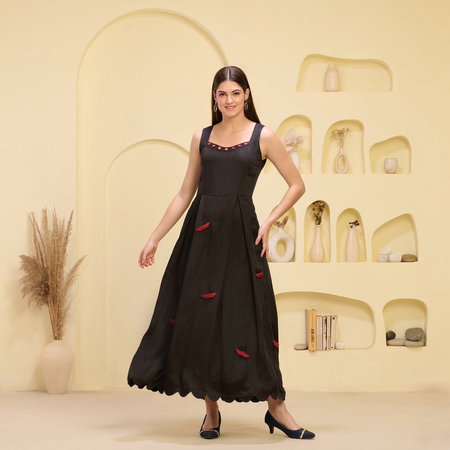 Black and Red Boat Applique Ankle Length Dress