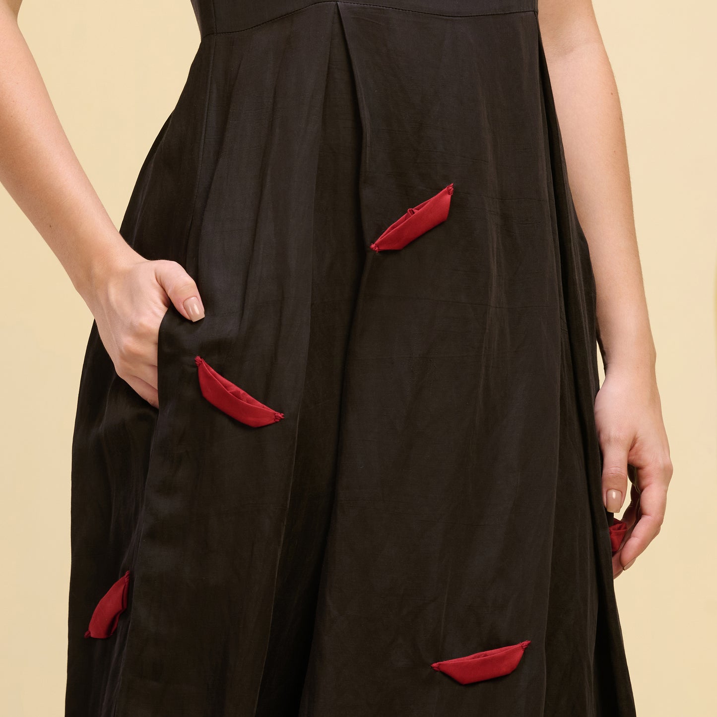 Black and Red Boat Applique Ankle Length Dress