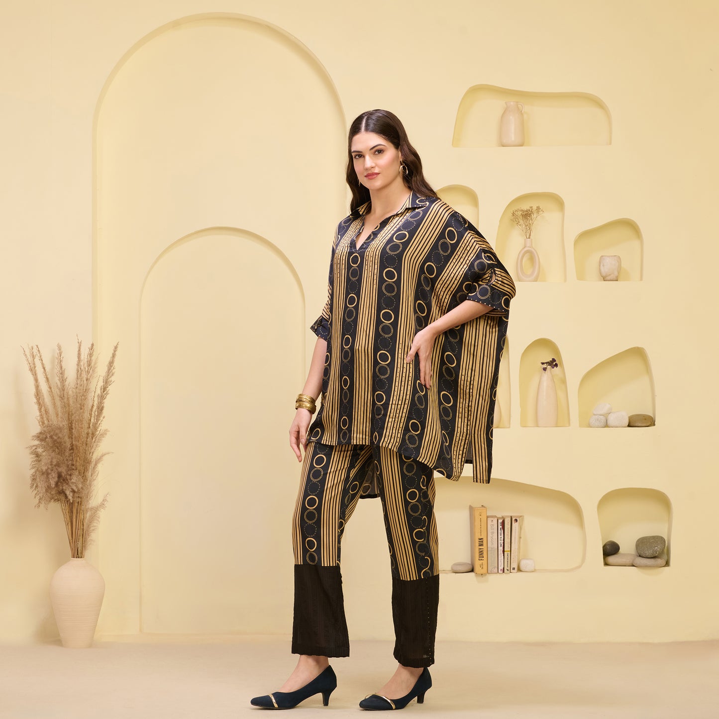 Black and Golden Powerful Stripe Print Embellished Kaftan Top