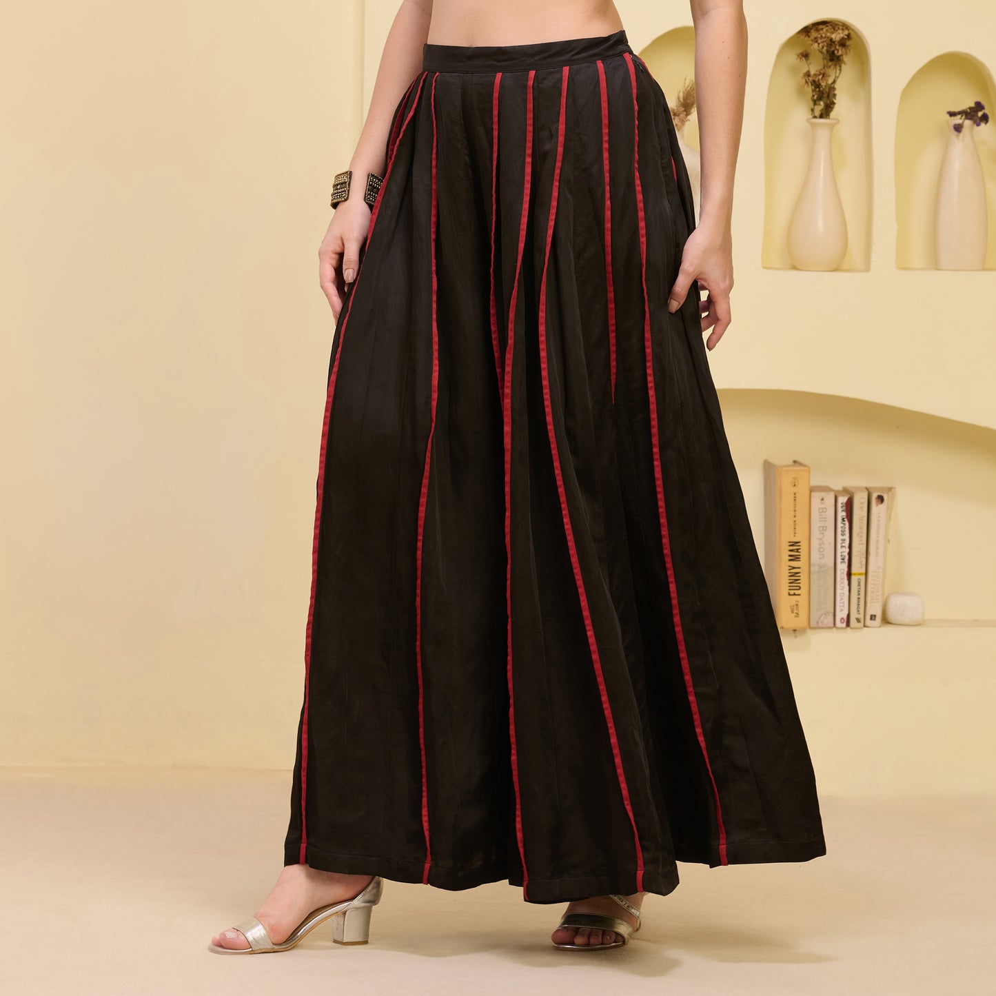 Black and Red Pleated Palazzo