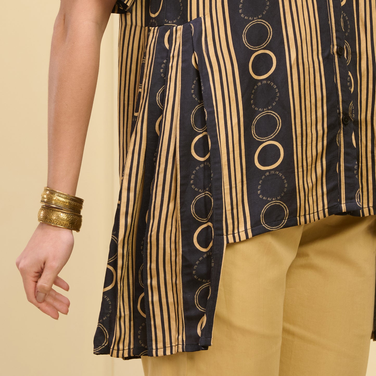 Black and Golden Powerful Stripe Print Pleated Shirt