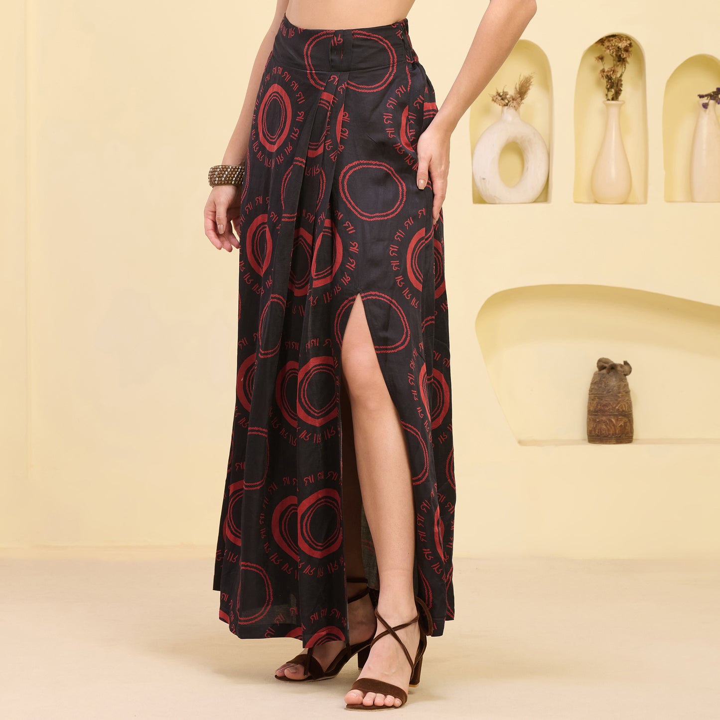 Black and Red Maa Print Full Length Skirt with Front Slit