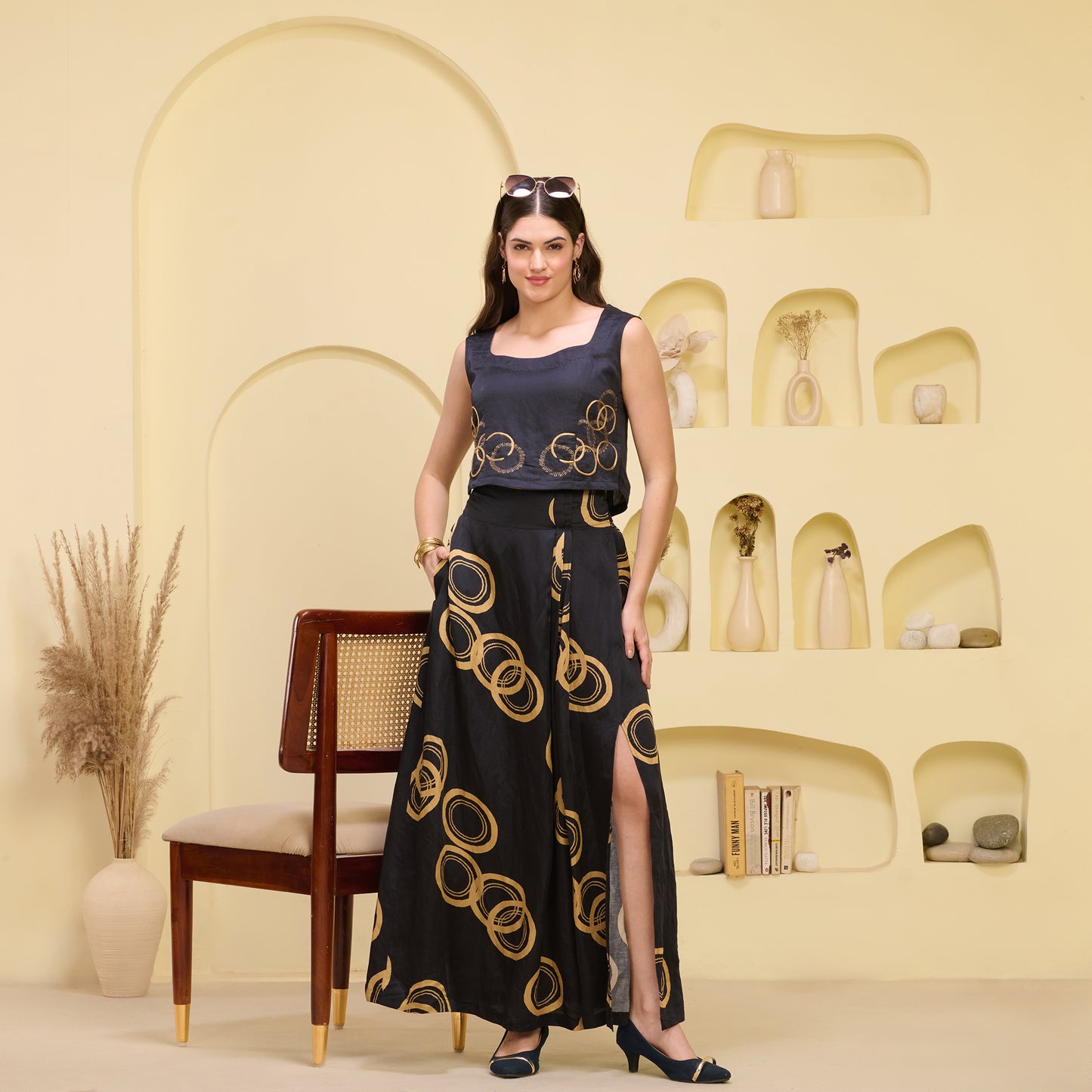 Black and Golden Powerful Print Full Length Skirt with Front Slit